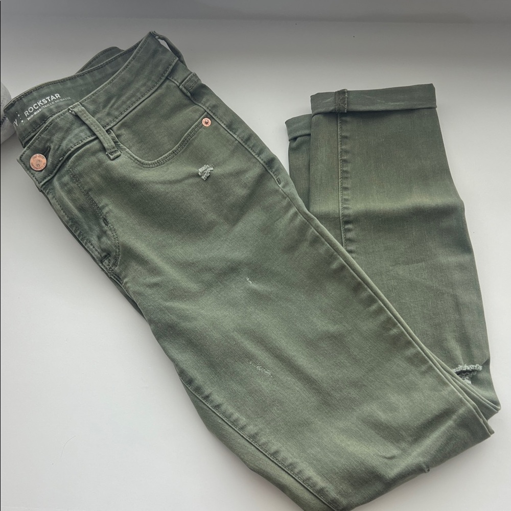 Old Navy Rockstar Mid-Rise Jeans